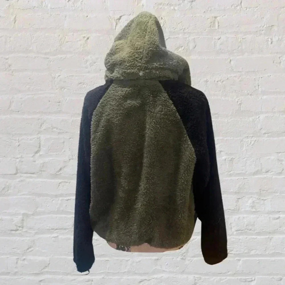 Plush x Revolve Green/Black Teddy Coat - Picture 5 of 6